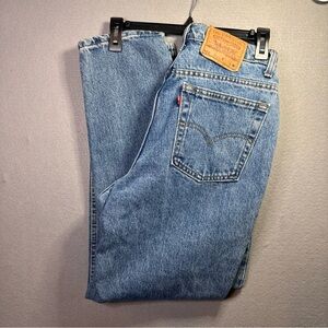 Vintage Levi’s 551 Women’s Jeans Relaxed Fit Tapered Leg Size M 31X29 90s